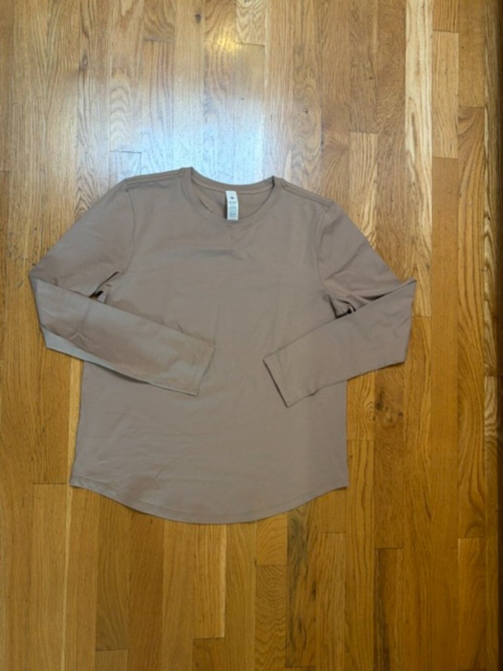 Lululemon Long Sleeve Love Shirt, Nutmeg Size 8 - Picture 5 of 7